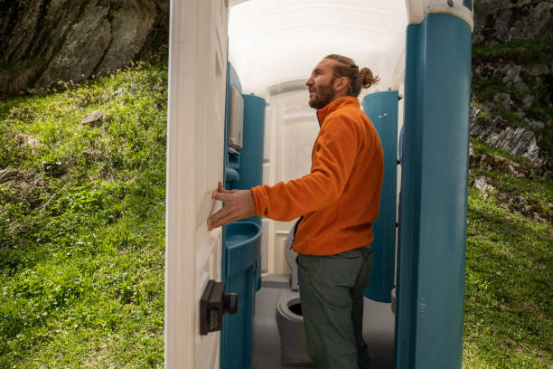 Best Luxury portable toilet rental  in Hillsboro, WI